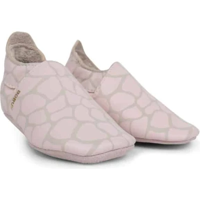 Afbeelding van Bobux Babyslofjes Soft Soles Milk Giraffe Print Small