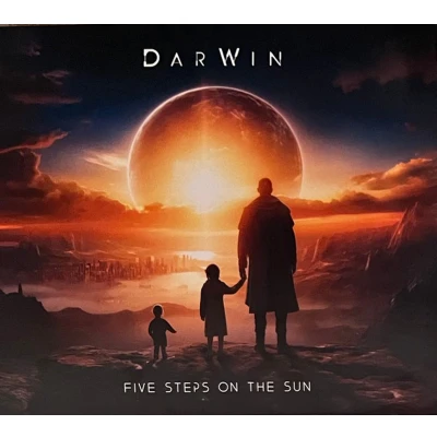 Afbeelding van DARWIN FIVE STEPS ON THE SUN