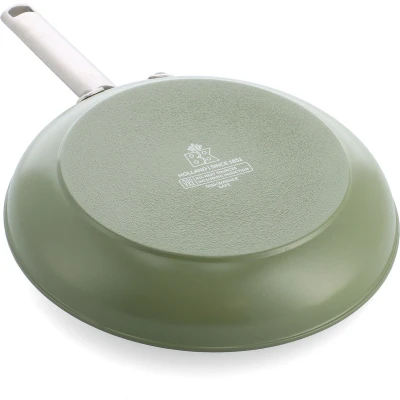 Afbeelding van BK Sublime Olive Green koekenpan met keramische antikleeflaag 28cm PFAS vrij