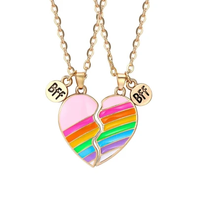 Afbeelding van Kasey Vriendschapsketting BFF ketting voor 2 Regenboog Hart Goudkleurig