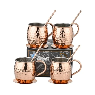 Afbeelding van Airina Homestyle Moskou Mule mokken set van 4, 4 gehamerd koperen met rietjes, onderzetters en 1 borrelglas