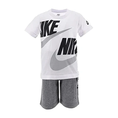 Afbeelding van Nike Jongens Set van T shirt met korte joggingbroek 2 delig in de kleur Grijsmele, maat: 110