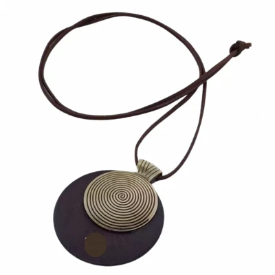 Afbeelding van Ketting bruin hout koord allergievrij Charme Bijoux