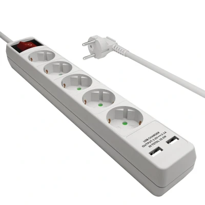 Afbeelding van 2.5 m Stekkerdoos 5 voudig USB