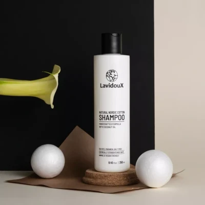 Afbeelding van Luxe Natuurlijke sulfaatvrij shampoo met Nordic Cotton extract en kokosolie gevoelige hoofdhuid 250ml