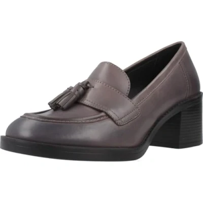 Afbeelding van Geox Serilda Instappers, Dames, Maat: 36, Taupe Leer