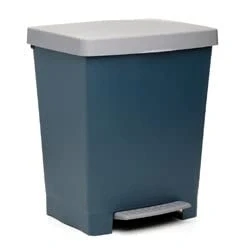 Afbeelding van TATAY Vuilnisbak voor vocht Cubik, 23 l capaciteit, intrekbaar pedaal, polypropyleen, BPA vrij, 30 liter vuilniszak, Atlantisch blauw, afmetingen: 33,5 x 39 cm