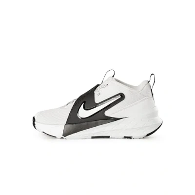 Afbeelding van Nike Team Hustle D 12 (GS) Basketbalschoenen Junior