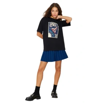 Afbeelding van Trendyol Dames Jong Oversized Basic Crew Neck Gebreid T shirt, zwart, L