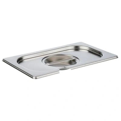 Afbeelding van APS 81492 GN 1/4 deksel met lepeluitsparing, roestvrij staal, afmetingen 160 x 265 mm/hoogte 30 mm