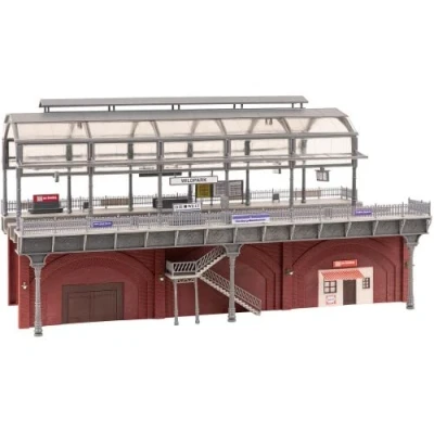 Afbeelding van Faller Urban railway station FA120580 modelbouwsets, hobbybouwspeelgoed voor kinderen, modelverf en accessoires