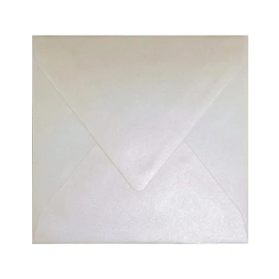 Afbeelding van Netuno 100 parel cream vierkante enveloppen 155x155mm Sirio Pearl Oyster Shell puntflap glanzend voor uitnodigings trouwkaarten