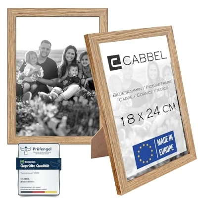 Afbeelding van CABBEL Dubbelpak (set van 2) fotolijst 18x24 cm, eik, stabiel MDF houten frame, onbreekbaar plexiglas om op te hangen en neer zetten, ideaal voor foto&#039;s/foto&#039;s/collage
