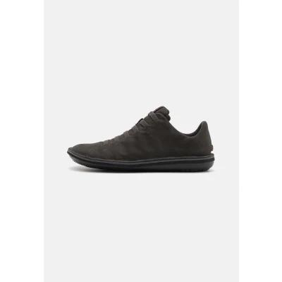 Afbeelding van Camper Beetle Sneakers laag, Heren, Maat: 43, Drybuck meteor/nero Veloursleer