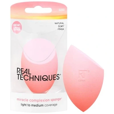 Afbeelding van REAL TECHNIQUES Sunrise To Sunset Miracle Teint Spons, 1 Count