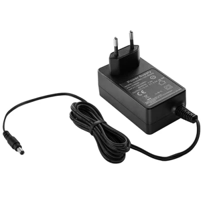 Afbeelding van Poppstar AC DC Adapter 12V 3A (3000mA, 5,5/2,5mm) Voeding voor Externe Hardeschijfbehuizing, Dockingstation etc., 150cm