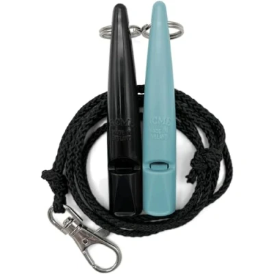 Afbeelding van ACME Hondenfluitje nr. 211,5 met fluitband In dubbelverpakking 2 fluitjes inclusief banden Ideaal voor het terugbellen luid en verreikend (Black + Baby Blue)