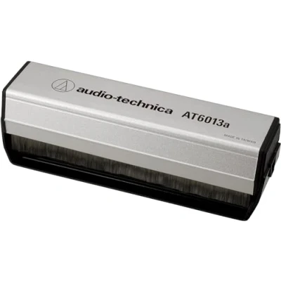 Afbeelding van Audio Technica AT6013A Carbon Fiber Dual Action Anti Static Record Cleaner Brush (Silver/Black)