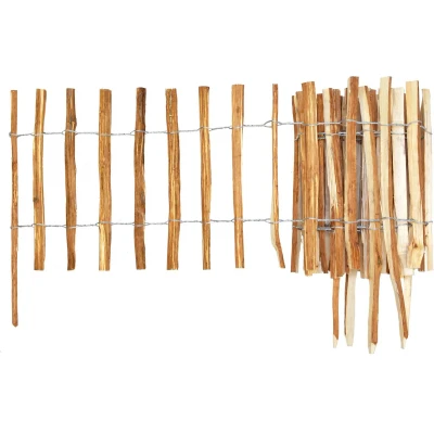 Afbeelding van BOGATECO hazelnoot rolhek van ge_mpregneerd natuurlijk hout 50 cm hoog en 500 lang Lamelafstand 7 8cm