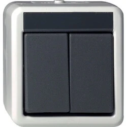 Afbeelding van Gira serie drukcontact terugverend opbouw spatwaterdicht IP44 compleet met onderbak