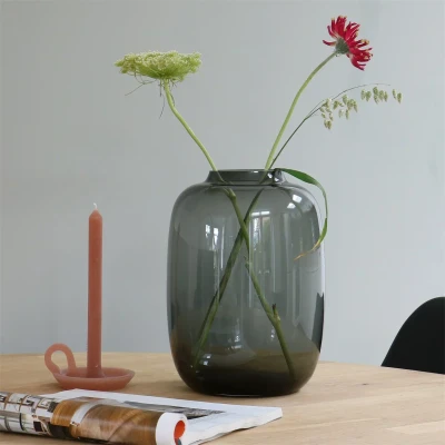 Afbeelding van Vase The World Kara S grey Ø21 x H29 cm