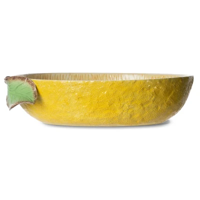 Afbeelding van ByOn Lemon schaal in de kleur: Geel, gemaakt van dolomiet, afmetingen: 32x22x8cm, 5228624510