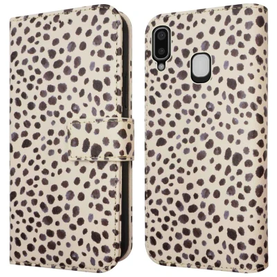 Afbeelding van Samsung Galaxy A20e Hoesje Kunstleder iMoshion Bookcase Black And White Dots Telefoonhoesje