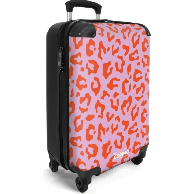 Afbeelding van NoBoringSuitcases.com® Handbagage koffer lichtgewicht Reiskoffer trolley Roze met rode panterprint Rolkoffer wieltjes Past binnen 55x40x20 en 55x35x25
