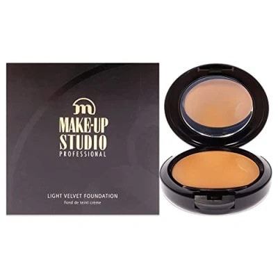 Afbeelding van Make up Studio Light Velvet Foundation WA3 Olive Beige