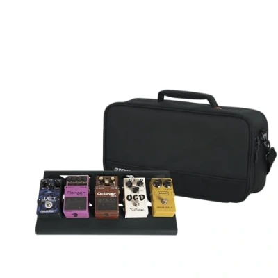 Afbeelding van Gator Gevallen Aluminium Gitaar Pedaal Board Met Draagtas Klein: 15.7&quot; x 7&quot; Stealth Black Pedalboards (GPB LAK 1)