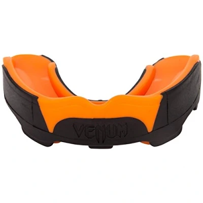 Afbeelding van Venum Predator Bitje/Gebitsbeschermer Zwart/Neo Oranje