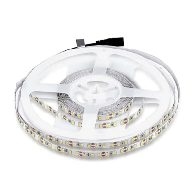 Afbeelding van V TAC SMD 3528 Ledstrip voor binnen, 8 W, 5 meter, zelfklevend, thuis, keuken, slaapkamer, binnenruimtes natuurlijk wit licht 4000 K 800 lumen stroomvoorziening 12
