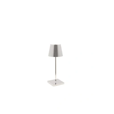 Afbeelding van Zafferano Poldina Pro Mini Draadloze Oplaadbare LED Tafellamp Dimbare Touchlamp met Galvanische Afwerking Temp. Licht 2700 3000K Aluminium H30 (Gepolijst Zilver)