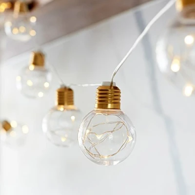 Afbeelding van Lights4fun 10 delige party lichtketting met LED micro draad warm wit batterij timer bollen gloeilampen