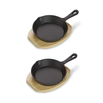 Afbeelding van ECHTWERK Serveerpannenset van gietijzer, serveerpannetjes, mini pannetjes met serveerplank, kleine grillpan, al ingebrand, geschikt voor ovens, grill en BBQ, ideaal om te serveren, 2 delig