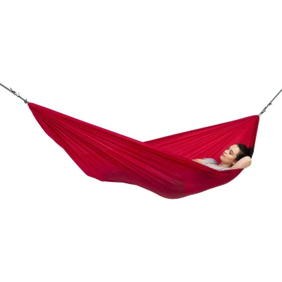 Afbeelding van AMAZONAS Ultra Light hangmattenset Travel Set Mars grote lichte hangmat incl. touw en haak 450 g 275 x 140 cm pakmaat 21,5 7,5 tot 120 kg