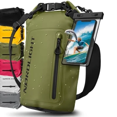 Afbeelding van Nordlight Dry Bag Waterdichte Tas met Telefoonhoes + Roll Top, Schouderriem Drybag Rugzak Pakzak Packsack Duffeltas Wetbag Zwemmen Strand SUP Kanoën Olijfgroen, 30 Liter