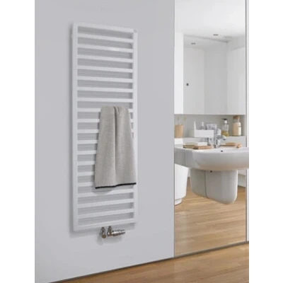 Afbeelding van Zehnder quaro designradiator 1403 x 450 verkeerswit ral9016 qa 140 045