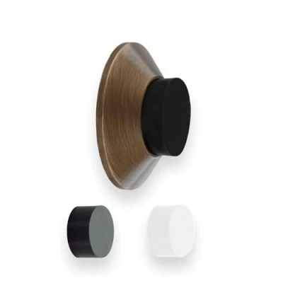 Afbeelding van Evi Herrajes Zelfklevende deurstopper wandbevestiging 35 x 15 mm messing leer conische vorm twee elastieken meegeleverd plakmontage of schroef