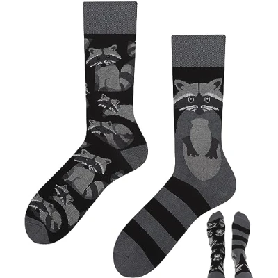 Afbeelding van TODO Grappige sokken met motief heren en dames leuke coole kleurrijke, veelkleurige gekke sokken, wasbeer 43 46 EU