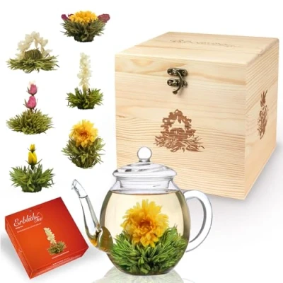 Afbeelding van Creano Theebloemen Mix cadeauset in een edele houten doos met glazen kan 0,5l &amp; 6 verschillende soorten ErblühTee (witte thee)