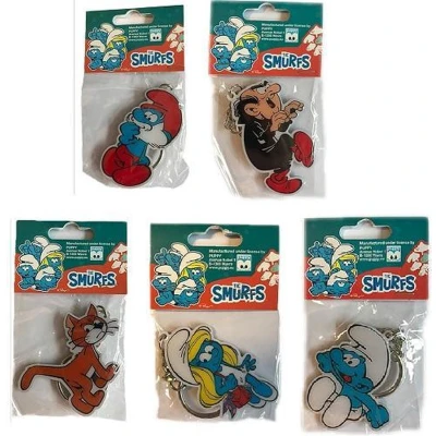 Afbeelding van 5 metalen smurfen sleutelhangers Gargamel Azrael Grote smurf Smurfin Gewone