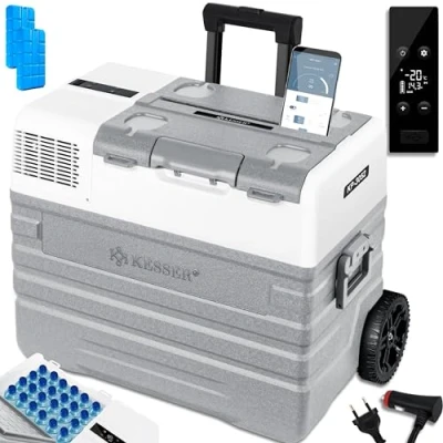 Afbeelding van KESSER® Compressor Koelbox 52L Elektrische Frigobox met 2x Koelelementen APP bediening USB aansluiting 12/24V 230V en Telescopische stangwielen tot 20 C Coolbox voor auto camping Grijs
