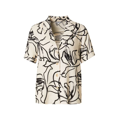Afbeelding van Object Blouse Objsanne S/s Re Shirt Aop Noos 23046486 Sanddshell\small Black Strokes Dames Maat W34