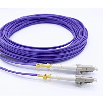 Afbeelding van Elfcam® Glasvezelkabel LC/UPC naar OM4 Multimode Duplex, 50/125 um, LSZH (2 m)