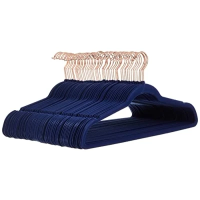 Afbeelding van Amazon Basics Slanke, fluwelen, antislip kledinghangers voor pakken, 50 stuks, marineblauw/roségoud