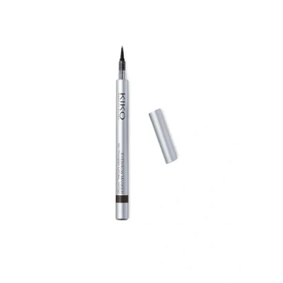 Afbeelding van KIKO Milano Eyebrow Marker 04 No transfer stift voor het bijtekenen en opvullen van de wenkbrauwen