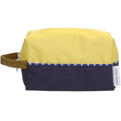 Afbeelding van Sticky lemon toilettas colourblocking feather shuttle skate ramp