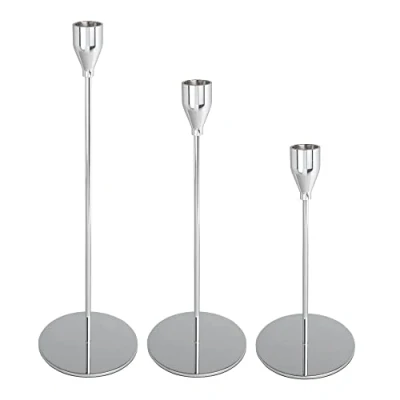Afbeelding van Ideen mit Herz Kandelaar voor staafkaarsen in 23 cm, 28 cm en 33 hoogte Voet Ø 10cm 3 stuks (zilver)