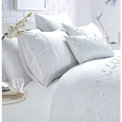 Afbeelding van Belle Maison Papillion White Luxe Geborduurde Vlinder Dubbele Dekbedovertrek Set